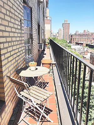 Rented by Rachel Realty | media 17