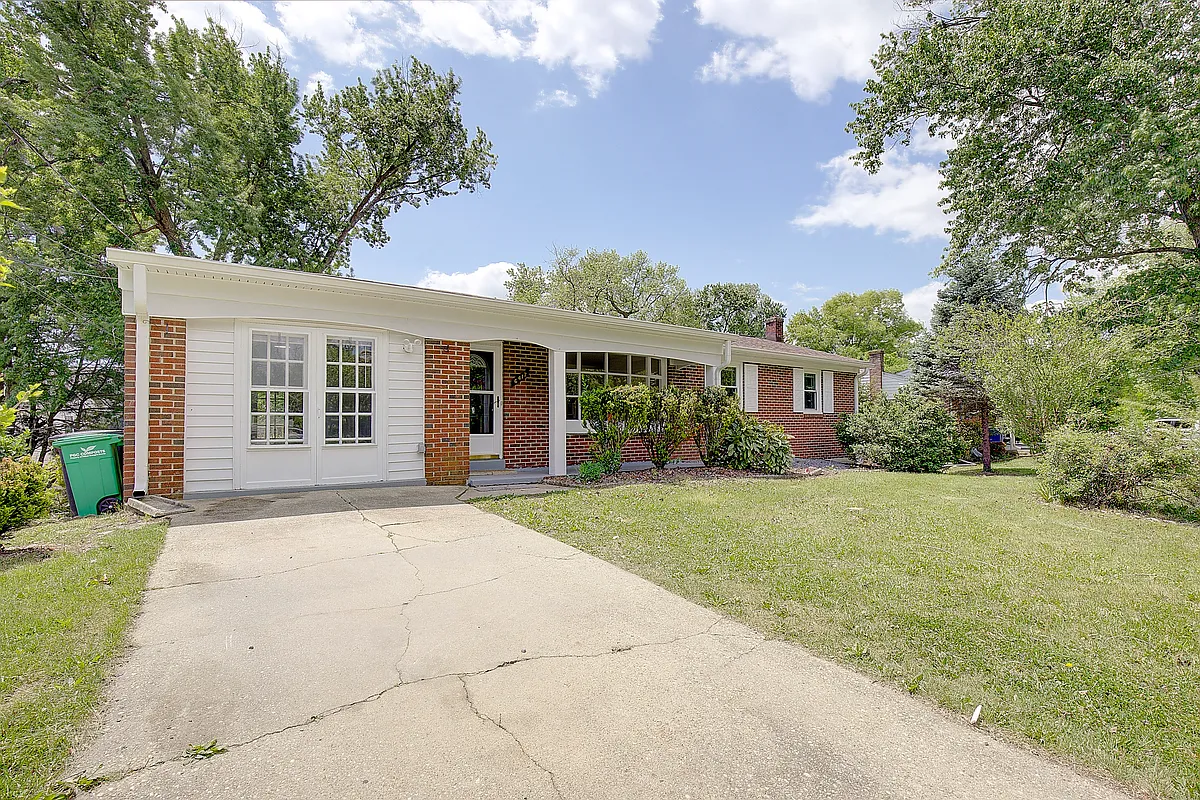 Building Photo - 6417 Kaine Dr