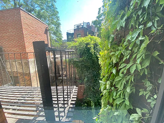 Rented by Landmark Resources | media 15