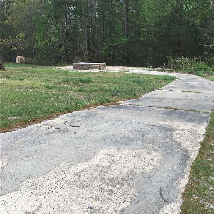 2nd image of 49 New Jersey Way