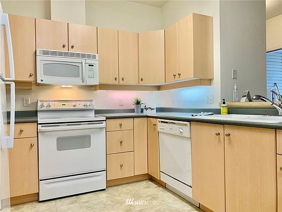 2nd image of 4217 164th Street SW #B203