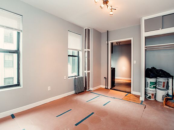 4th image of 879 Bergen St #14