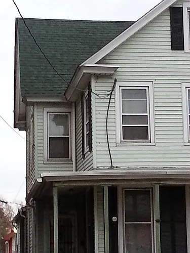 230 N Broadway Photo 1