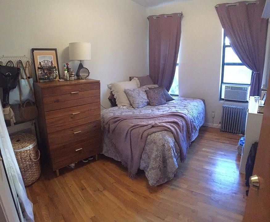 1st image of 128 Thompson St #124
