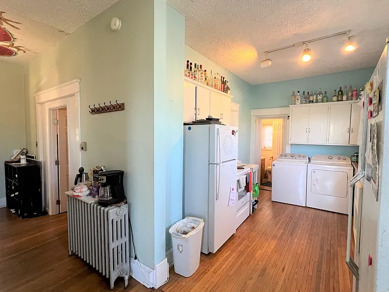 111 Washington Ave — Photo 8