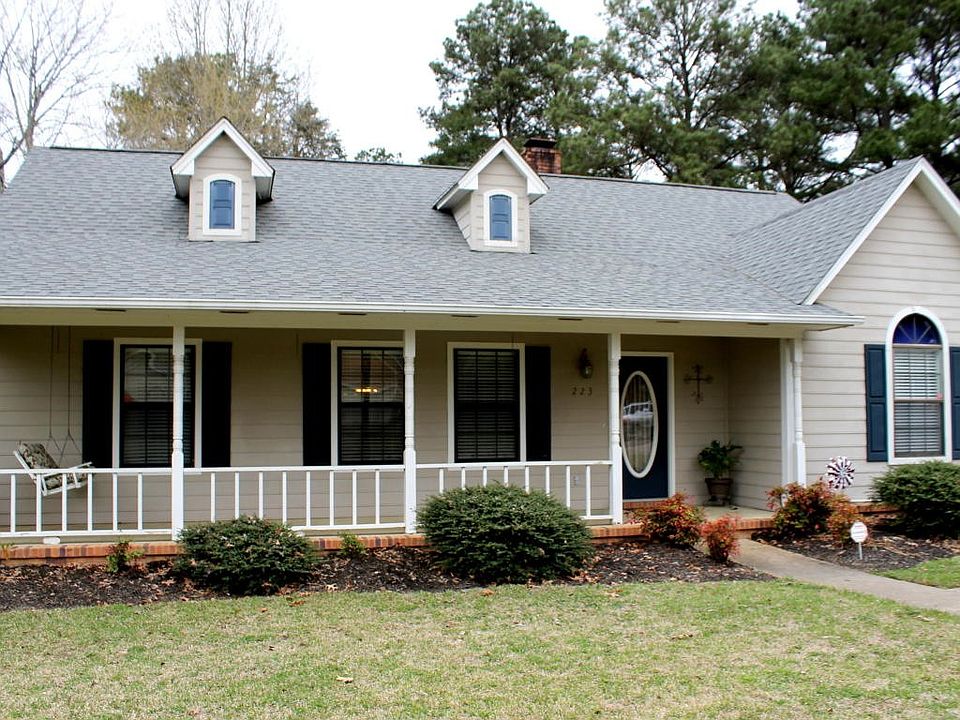 1st image of 223 Lakeover Dr W