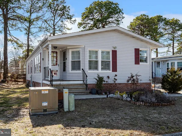 114 Briarwood Ct, Manchester Township, NJ 08759