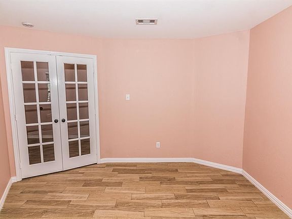 4th image of 20722 Stewart Crest Ln