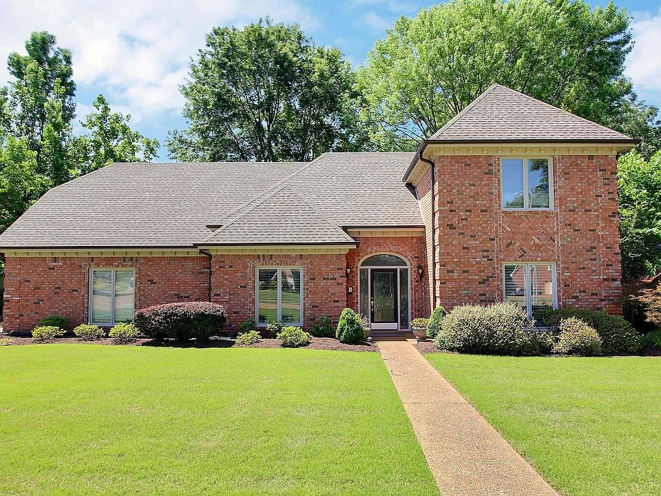 1st image of 10427 Shea Woods Dr