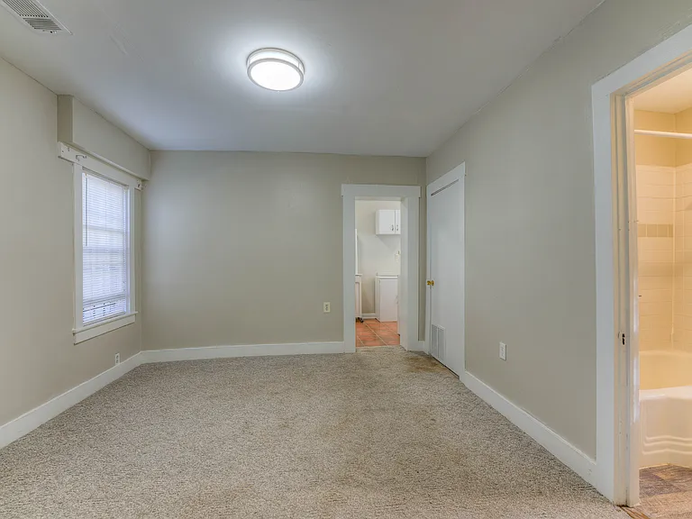1195 Dorothy Pl #B — Photo 4