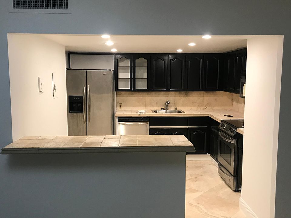 2nd image of 2201 S Ocean Dr APT 503