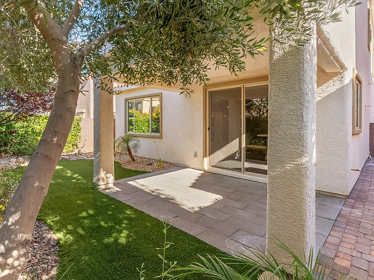 9692 Canyon Landing Ave — Photo 44