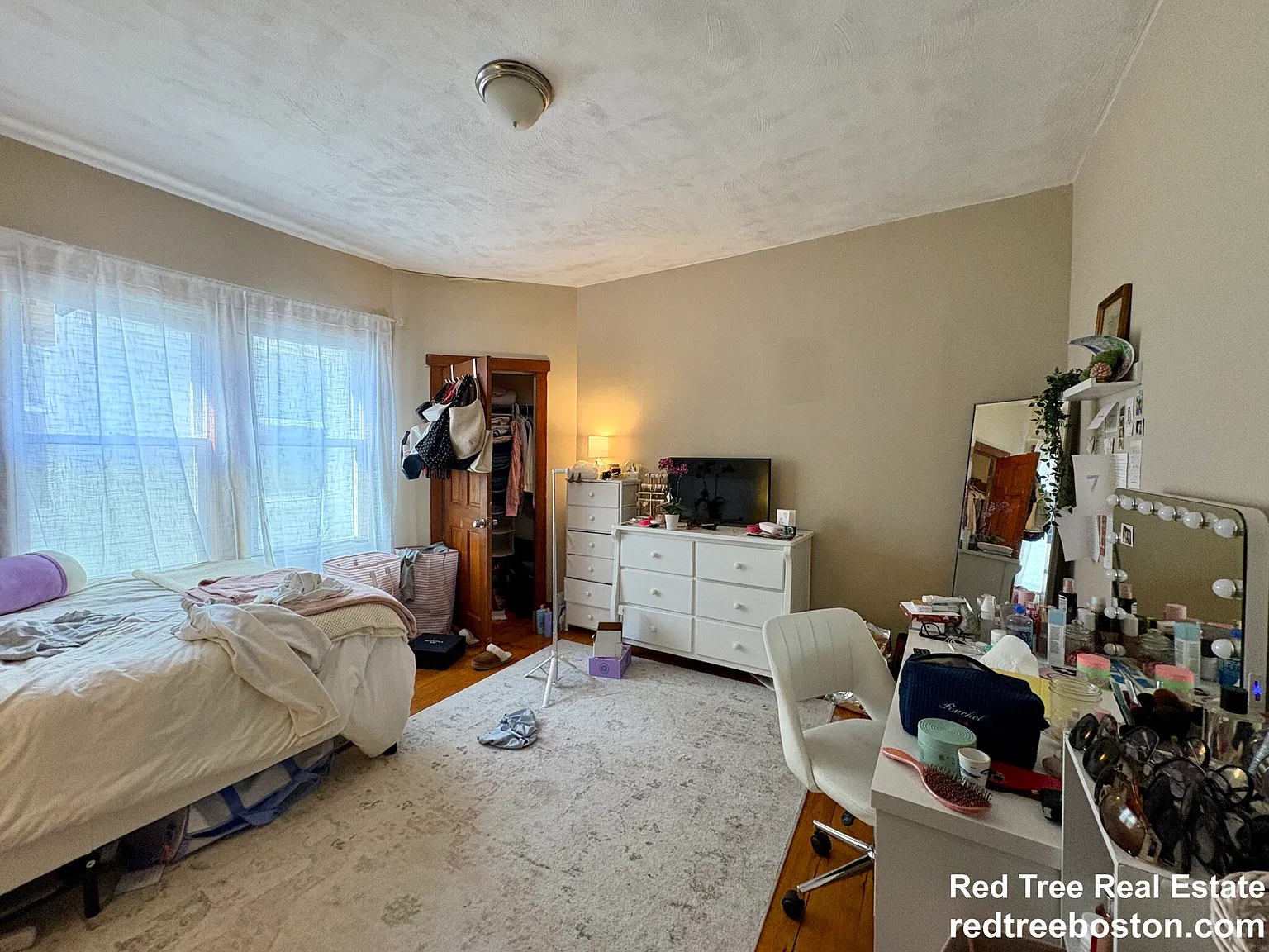 5 bed, 1800 sqft, $7,500 — Photo 4