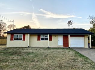 1004 SE Moberly Ln, Bentonville, AR 72712