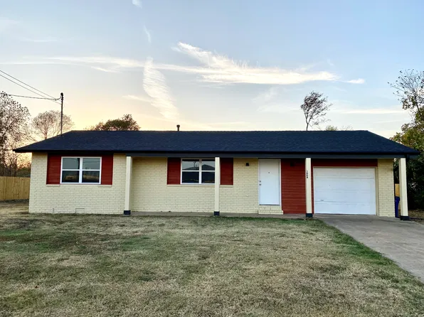 1004 SE Moberly Ln, Bentonville, AR 72712
