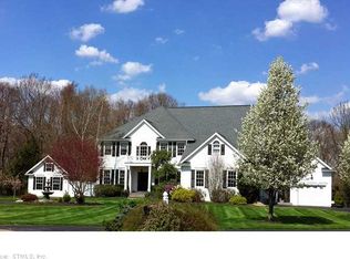 10 High Field Ln, Chester, CT 06412