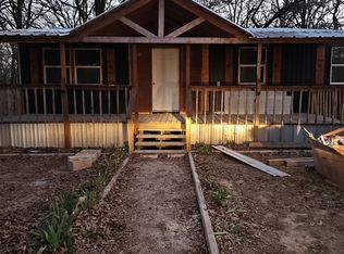 148 E Golden Oaks Dr, Mabank, TX 75156