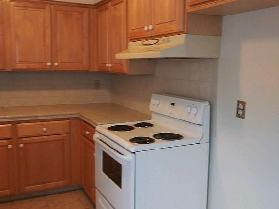 4th image of 1470 Curtner Ave