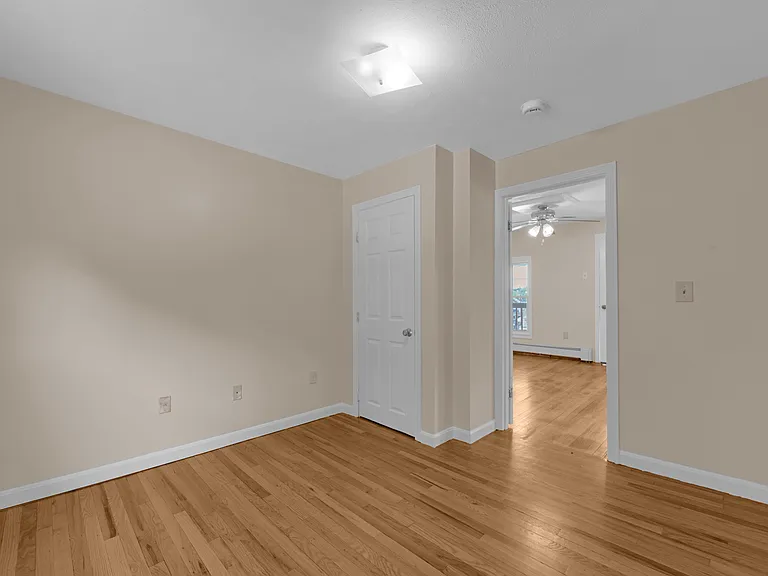 21 Pleasant St #25 — Photo 13