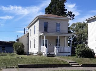 207 N 1st St, Dennison, OH 44621