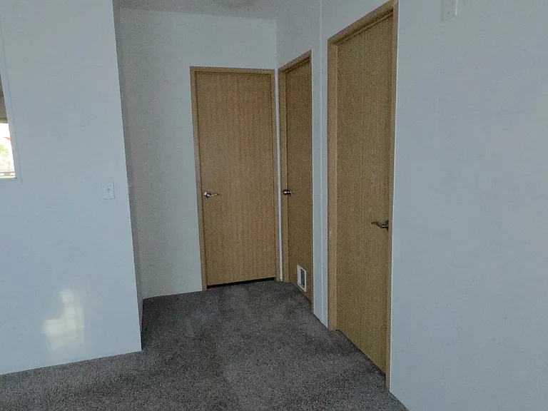 6445 N Dover Rd — Photo 11