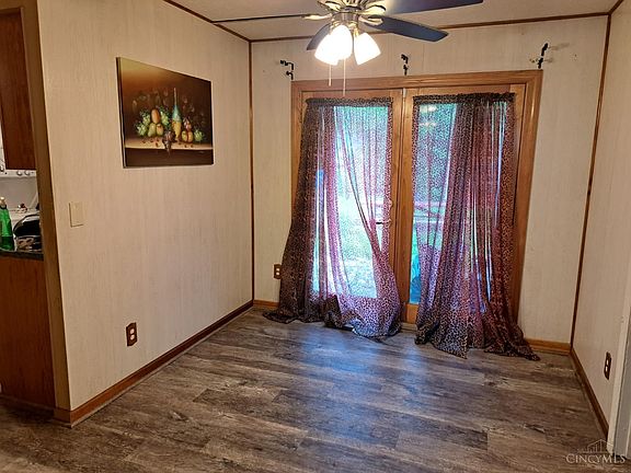 5th image of 9697 Dunraven Dr