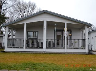 308 Main St, Oroville, WA 98844