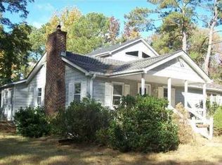 284 Carawan Ln, Chesapeake, VA 23322