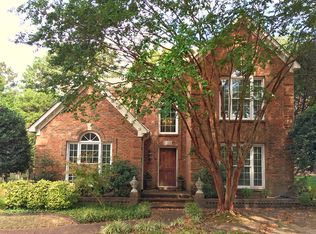 8854 Gainesway Dr, Germantown, TN 38138