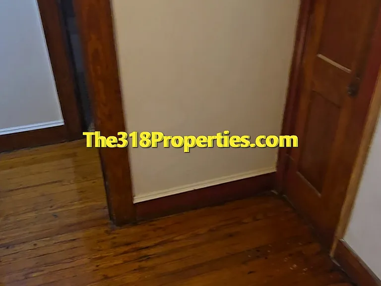 154 E Herndon St #B — Photo 26
