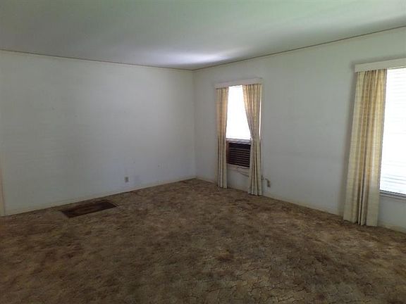4th image of 719 J St