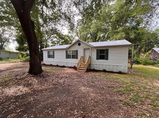 7030 NW 167th Pl, Trenton, FL 32693