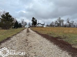 2241 Highway E43, Toledo, IA 52342