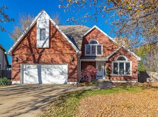 15842 W 143rd Ter, Olathe, KS 66062