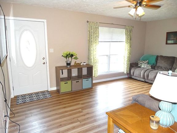 4th image of 5403 Bagnall Dr