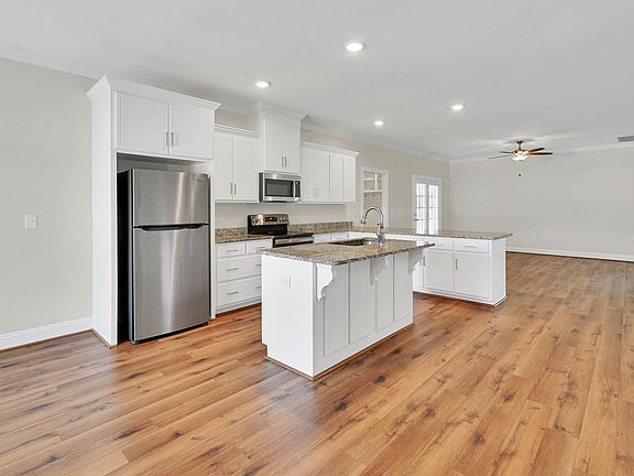 5th image of 3003 Ashley Court