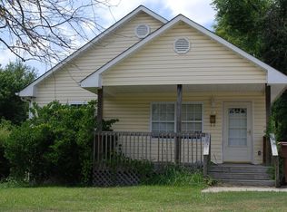 1532 McCormick St, Greensboro, NC 27403