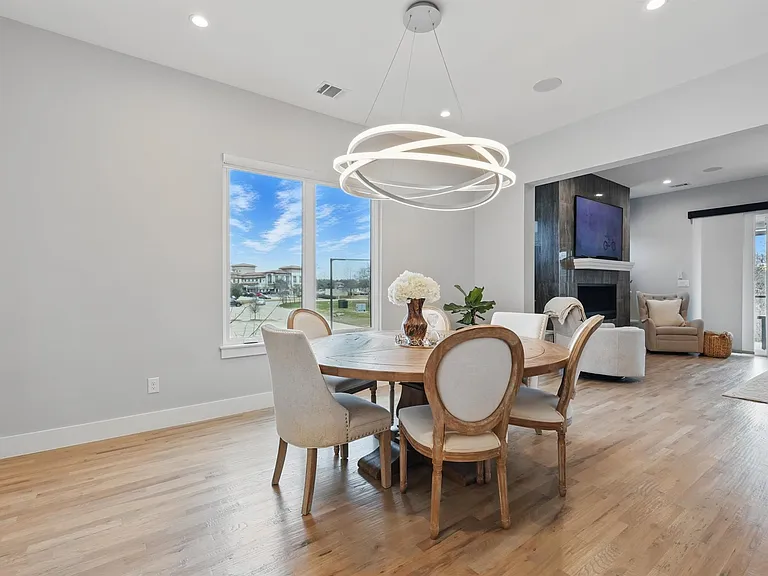 428 Northwood Dr — Photo 12