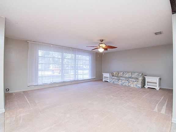 3rd image of 1608 36th Ave