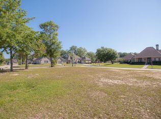 811 Darius Dr, Biloxi, MS 39532
