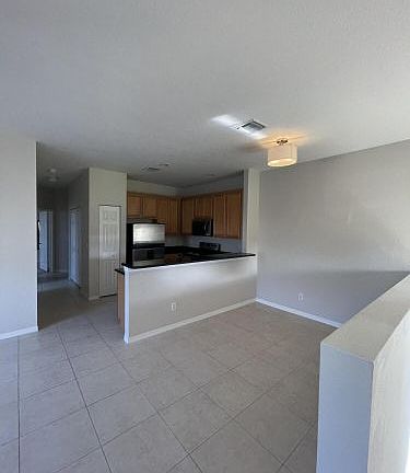 2nd image of 1571 SE Wilshire Pl APT 203
