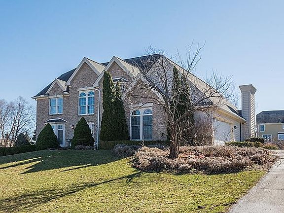 5th image of 5009 Birkdale Dr