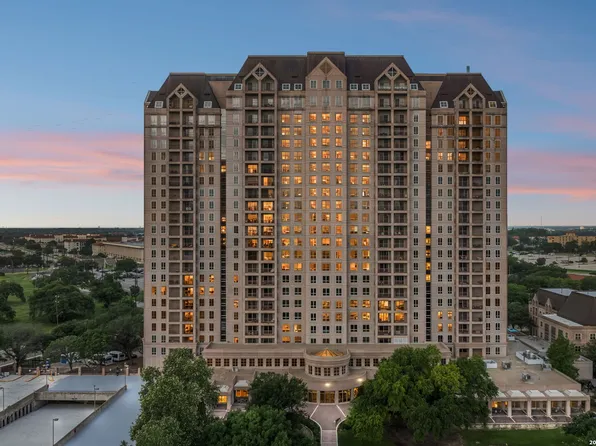 1 TOWERS PARK LN #1202, San Antonio, TX 78209