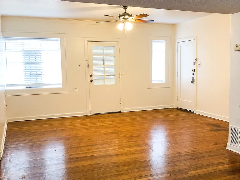 337 E Lullwood Ave #2 — Photo 9