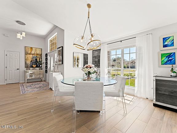 4th image of 1806 ROYAL FERN Lane