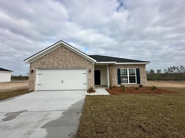1723 SE Arnold Dr, Allenhurst, GA 31301