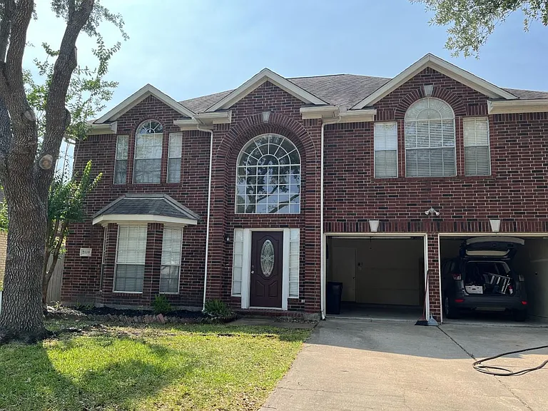 2110 Highland Bay Ct — Photo 1