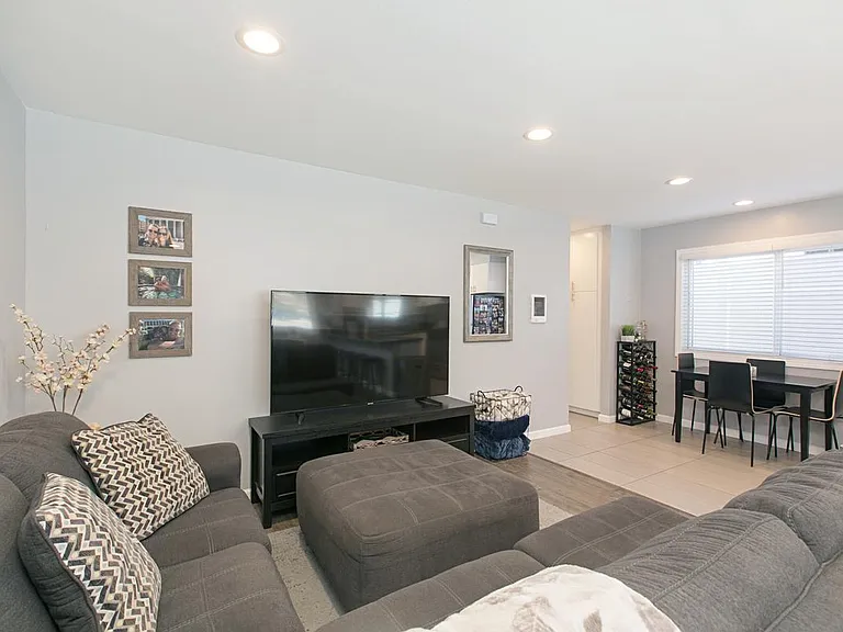 3468 Reynard Way — Photo 8
