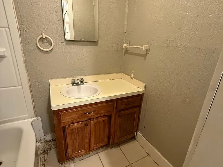 3510 Alabama Ave — Photo 6