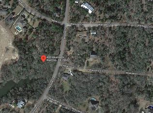 400 Akaloa Dr, Bastrop, TX 78602